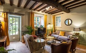 Cottage Livingstone By Cocoonr